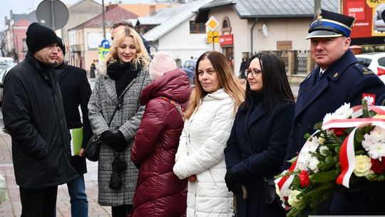 Odsłonięcie tablicy pamięci pomordowanych Żydów z Krasnegostawu [GALERIA ZDJĘĆ]