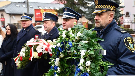 Odsłonięcie tablicy pamięci pomordowanych Żydów z Krasnegostawu [GALERIA ZDJĘĆ]