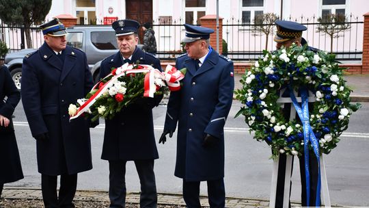 Odsłonięcie tablicy pamięci pomordowanych Żydów z Krasnegostawu [GALERIA ZDJĘĆ]