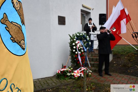 Odsłonięcie tablicy pamięci pomordowanych Żydów z Krasnegostawu [GALERIA ZDJĘĆ]