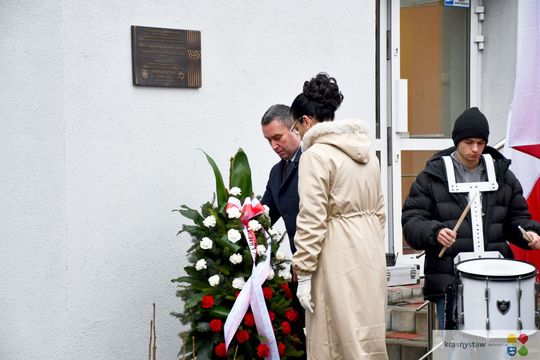 Odsłonięcie tablicy pamięci pomordowanych Żydów z Krasnegostawu [GALERIA ZDJĘĆ]