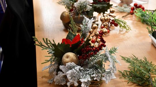 IV Maraton Ozdób Choinkowych w Środowiskowym Domu Samopomocy w Krasnymstawie [GALERIA ZDJĘĆ]