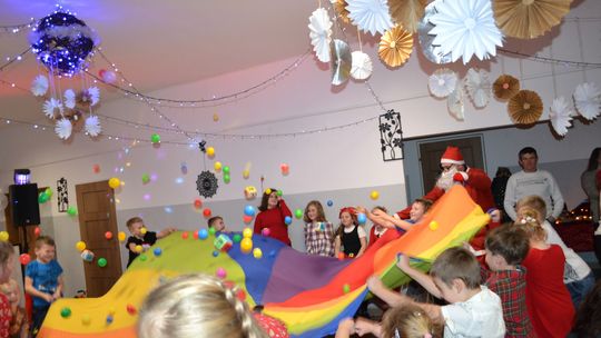 Mikołajki w Centrum Społeczno - Kulturalnym w Gorzkowie [GALERIA ZDJĘĆ]