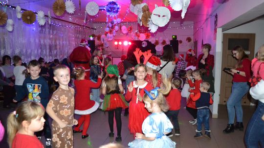 Mikołajki w Centrum Społeczno - Kulturalnym w Gorzkowie [GALERIA ZDJĘĆ]