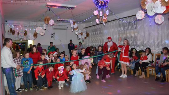 Mikołajki w Centrum Społeczno - Kulturalnym w Gorzkowie [GALERIA ZDJĘĆ]