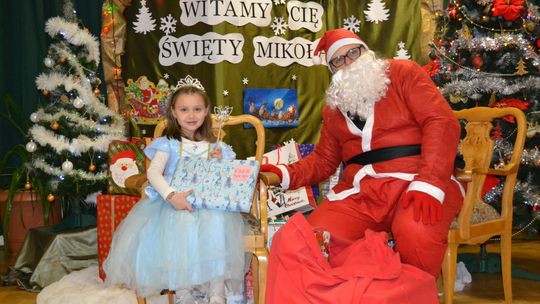 Mikołajki w Centrum Społeczno - Kulturalnym w Gorzkowie [GALERIA ZDJĘĆ]