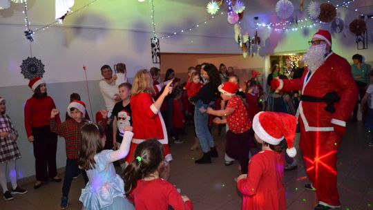 Mikołajki w Centrum Społeczno - Kulturalnym w Gorzkowie [GALERIA ZDJĘĆ]