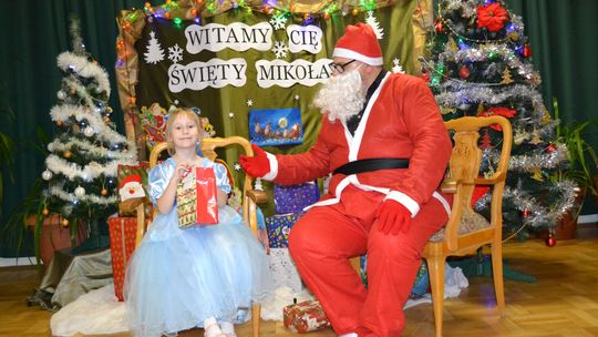 Mikołajki w Centrum Społeczno - Kulturalnym w Gorzkowie [GALERIA ZDJĘĆ]