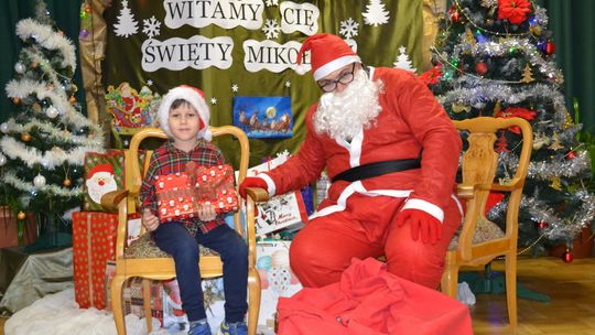 Mikołajki w Centrum Społeczno - Kulturalnym w Gorzkowie [GALERIA ZDJĘĆ]