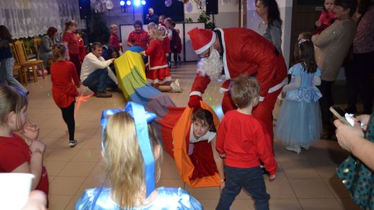 Mikołajki w Centrum Społeczno - Kulturalnym w Gorzkowie [GALERIA ZDJĘĆ]