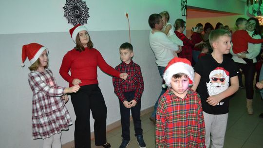 Mikołajki w Centrum Społeczno - Kulturalnym w Gorzkowie [GALERIA ZDJĘĆ]