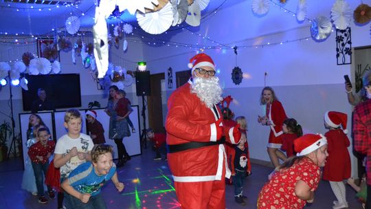 Mikołajki w Centrum Społeczno - Kulturalnym w Gorzkowie [GALERIA ZDJĘĆ]