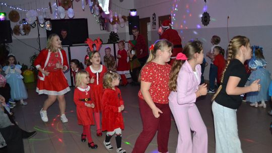 Mikołajki w Centrum Społeczno - Kulturalnym w Gorzkowie [GALERIA ZDJĘĆ]