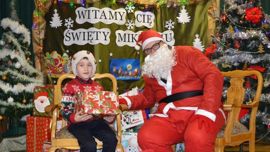 Mikołajki w Centrum Społeczno - Kulturalnym w Gorzkowie [GALERIA ZDJĘĆ]