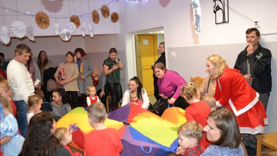 Mikołajki w Centrum Społeczno - Kulturalnym w Gorzkowie [GALERIA ZDJĘĆ]