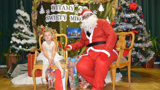 Mikołajki w Centrum Społeczno - Kulturalnym w Gorzkowie [GALERIA ZDJĘĆ]