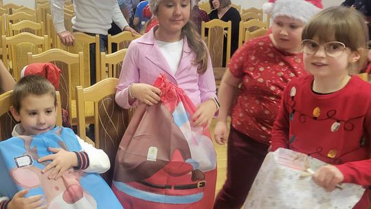 Mikołajki w Centrum Społeczno - Kulturalnym w Gorzkowie [GALERIA ZDJĘĆ]