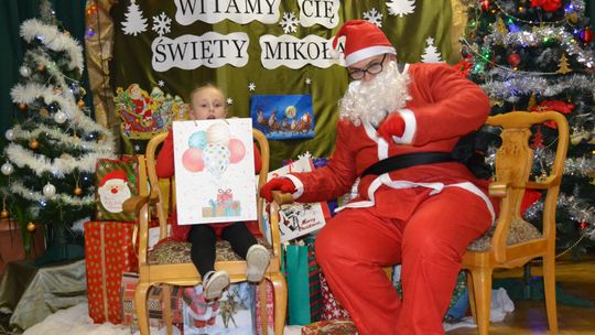 Mikołajki w Centrum Społeczno - Kulturalnym w Gorzkowie [GALERIA ZDJĘĆ]