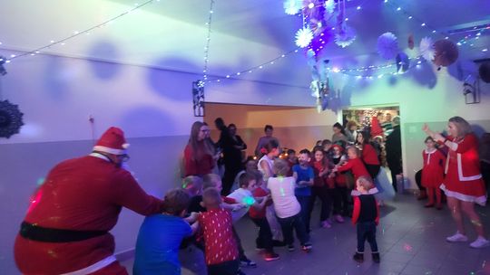 Mikołajki w Centrum Społeczno - Kulturalnym w Gorzkowie [GALERIA ZDJĘĆ]