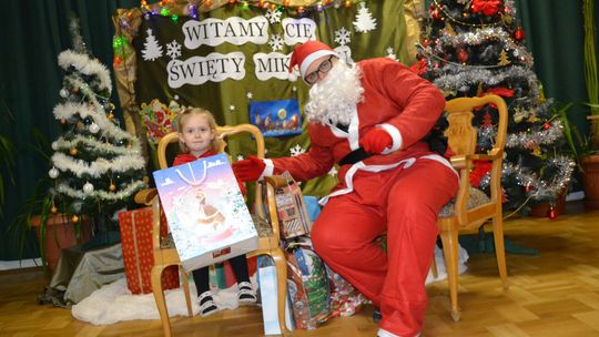 Mikołajki w Centrum Społeczno - Kulturalnym w Gorzkowie [GALERIA ZDJĘĆ]