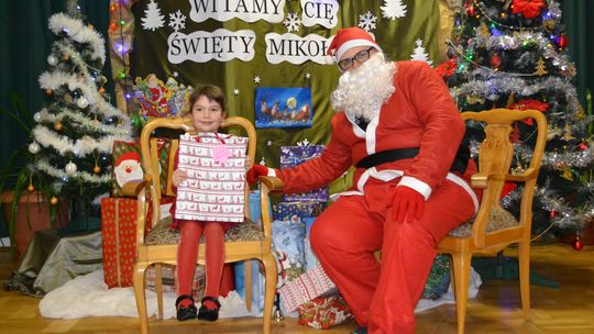 Mikołajki w Centrum Społeczno - Kulturalnym w Gorzkowie [GALERIA ZDJĘĆ]