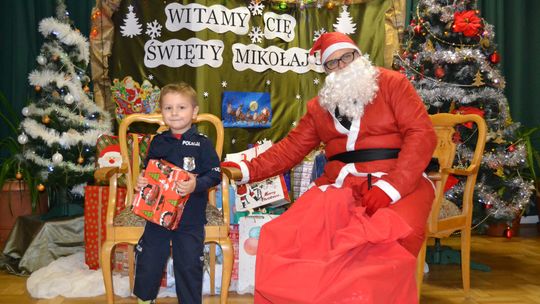 Mikołajki w Centrum Społeczno - Kulturalnym w Gorzkowie [GALERIA ZDJĘĆ]