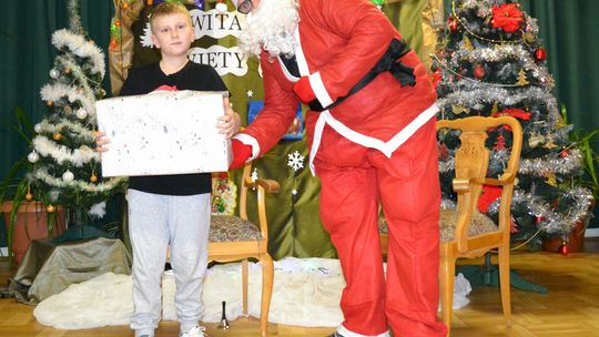 Mikołajki w Centrum Społeczno - Kulturalnym w Gorzkowie [GALERIA ZDJĘĆ]