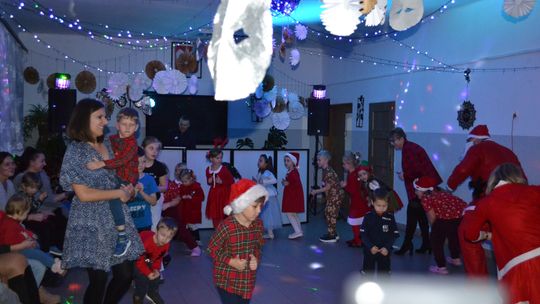 Mikołajki w Centrum Społeczno - Kulturalnym w Gorzkowie [GALERIA ZDJĘĆ]