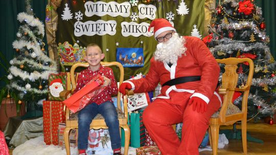 Mikołajki w Centrum Społeczno - Kulturalnym w Gorzkowie [GALERIA ZDJĘĆ]