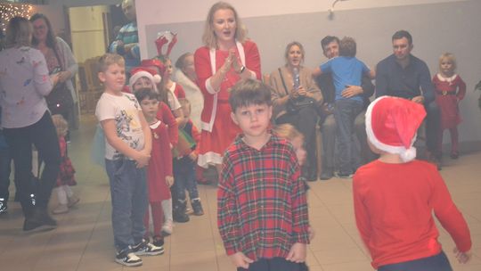 Mikołajki w Centrum Społeczno - Kulturalnym w Gorzkowie [GALERIA ZDJĘĆ]