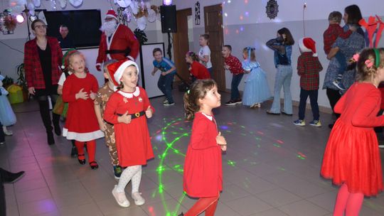 Mikołajki w Centrum Społeczno - Kulturalnym w Gorzkowie [GALERIA ZDJĘĆ]