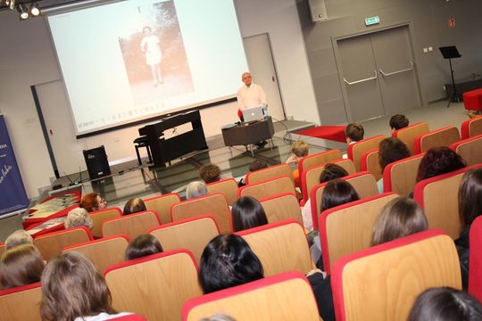 Dzień Idy Heandel w Chełmskiej Bibliotece Publicznej [GALERIA ZDJĘĆ]