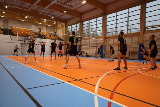 Gm. Leśniowice. Zbierali "Paczuszki dla Maluszków". Charytatywny turniej siatkówki [GALERIA ZDJĘĆ]