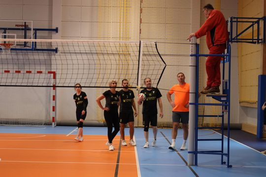 Gm. Leśniowice. Zbierali "Paczuszki dla Maluszków". Charytatywny turniej siatkówki [GALERIA ZDJĘĆ]