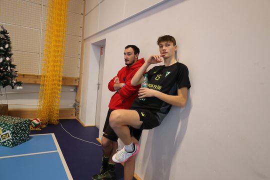 Gm. Leśniowice. Zbierali "Paczuszki dla Maluszków". Charytatywny turniej siatkówki [GALERIA ZDJĘĆ]