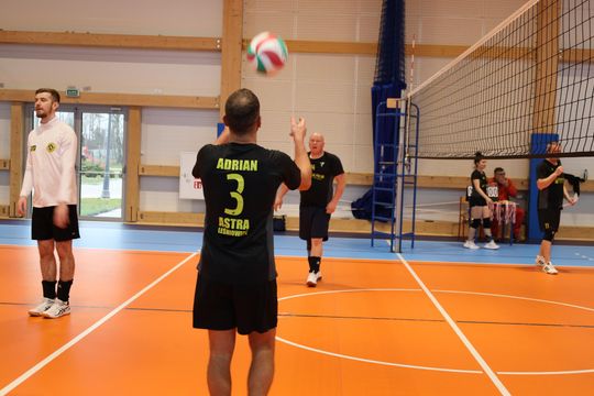 Gm. Leśniowice. Zbierali "Paczuszki dla Maluszków". Charytatywny turniej siatkówki [GALERIA ZDJĘĆ]