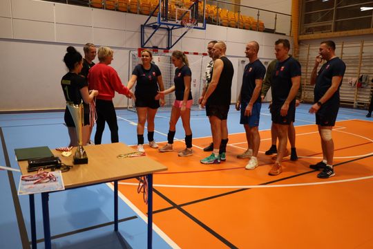 Gm. Leśniowice. Zbierali "Paczuszki dla Maluszków". Charytatywny turniej siatkówki [GALERIA ZDJĘĆ]