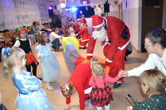 Mikołajki w Centrum Społeczno - Kulturalnym w Gorzkowie [GALERIA ZDJĘĆ]