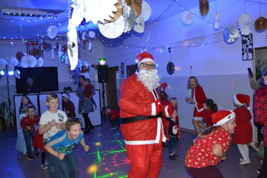 Mikołajki w Centrum Społeczno - Kulturalnym w Gorzkowie [GALERIA ZDJĘĆ]