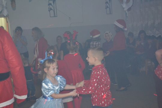 Mikołajki w Centrum Społeczno - Kulturalnym w Gorzkowie [GALERIA ZDJĘĆ]