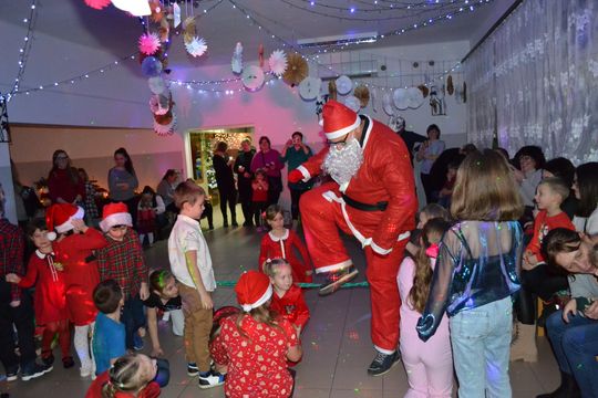 Mikołajki w Centrum Społeczno - Kulturalnym w Gorzkowie [GALERIA ZDJĘĆ]