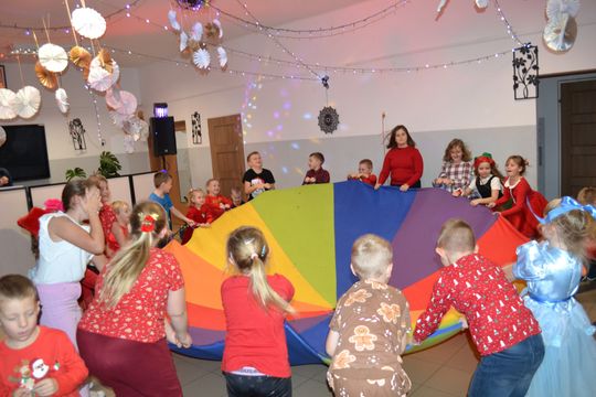 Mikołajki w Centrum Społeczno - Kulturalnym w Gorzkowie [GALERIA ZDJĘĆ]