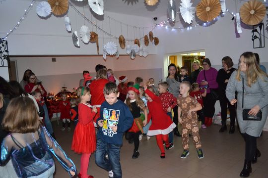 Mikołajki w Centrum Społeczno - Kulturalnym w Gorzkowie [GALERIA ZDJĘĆ]