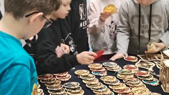 Gm. Ruda Huta. Kiermasz bożonarodzeniowy w Gminnym Ośrodku Kultury w Rudzie Hucie [GALERIA ZDJĘĆ]