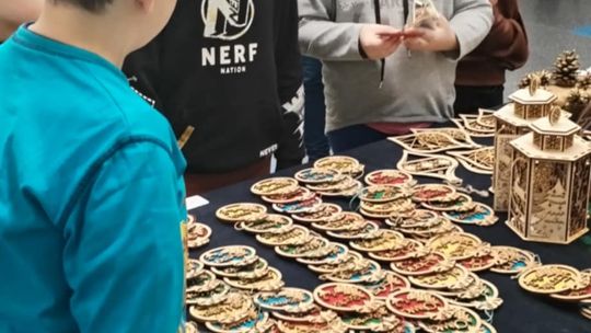 Gm. Ruda Huta. Kiermasz bożonarodzeniowy w Gminnym Ośrodku Kultury w Rudzie Hucie [GALERIA ZDJĘĆ]