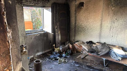 Gm. Urszulin. Pożar domku letniskowego w Grabniaku [GALERIA ZDJĘĆ]