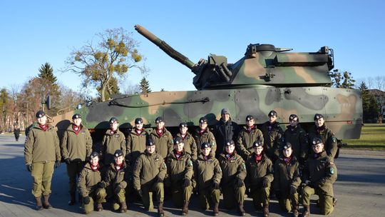 Święta 19 Dywizjonu Artylerii Samobieżnej oraz ślubowania klas Oddziału Przygotowania Wojskowego [GALERIA ZDJĘĆ]