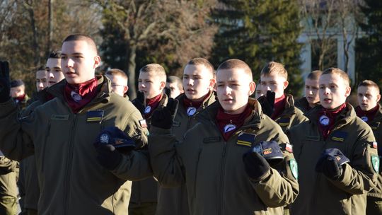 Święta 19 Dywizjonu Artylerii Samobieżnej oraz ślubowania klas Oddziału Przygotowania Wojskowego [GALERIA ZDJĘĆ]