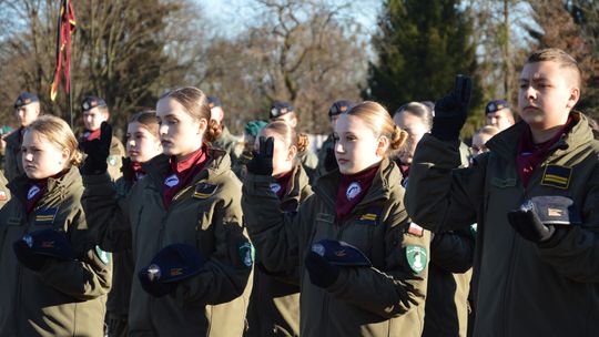 Święta 19 Dywizjonu Artylerii Samobieżnej oraz ślubowania klas Oddziału Przygotowania Wojskowego [GALERIA ZDJĘĆ]