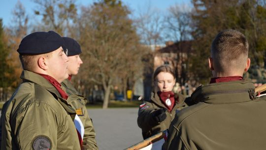 Święta 19 Dywizjonu Artylerii Samobieżnej oraz ślubowania klas Oddziału Przygotowania Wojskowego [GALERIA ZDJĘĆ]